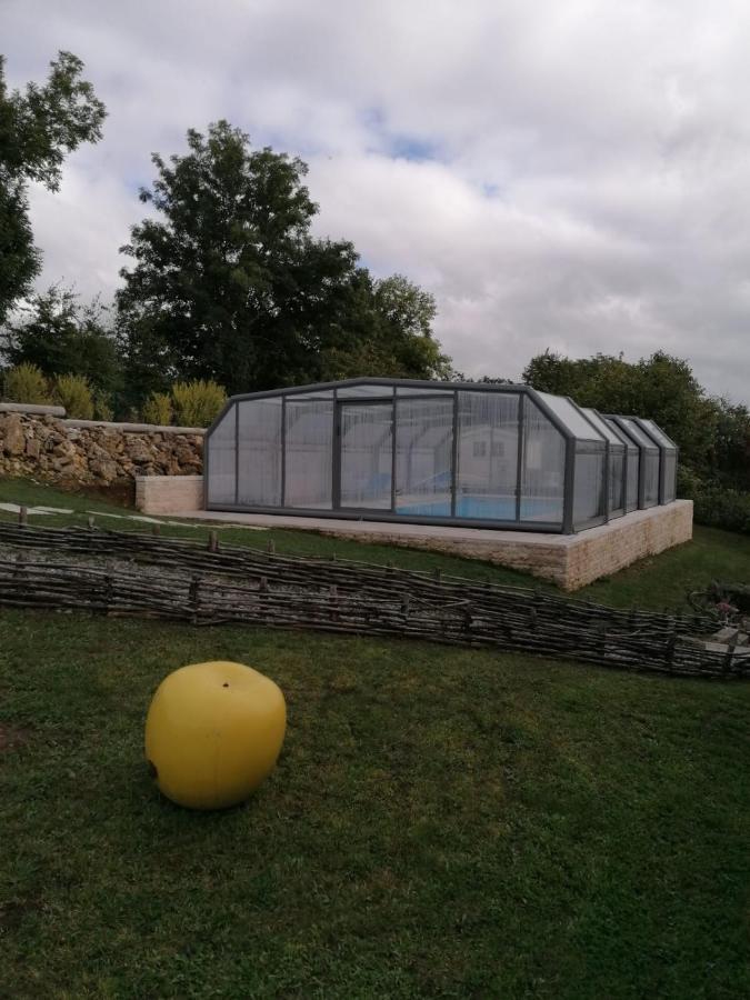 Gite La Feuille D'Acanthe Bucilly Kültér fotó